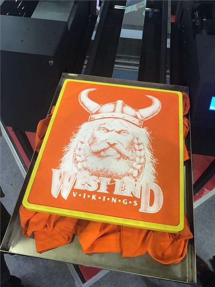 T Shirt Machine Printing