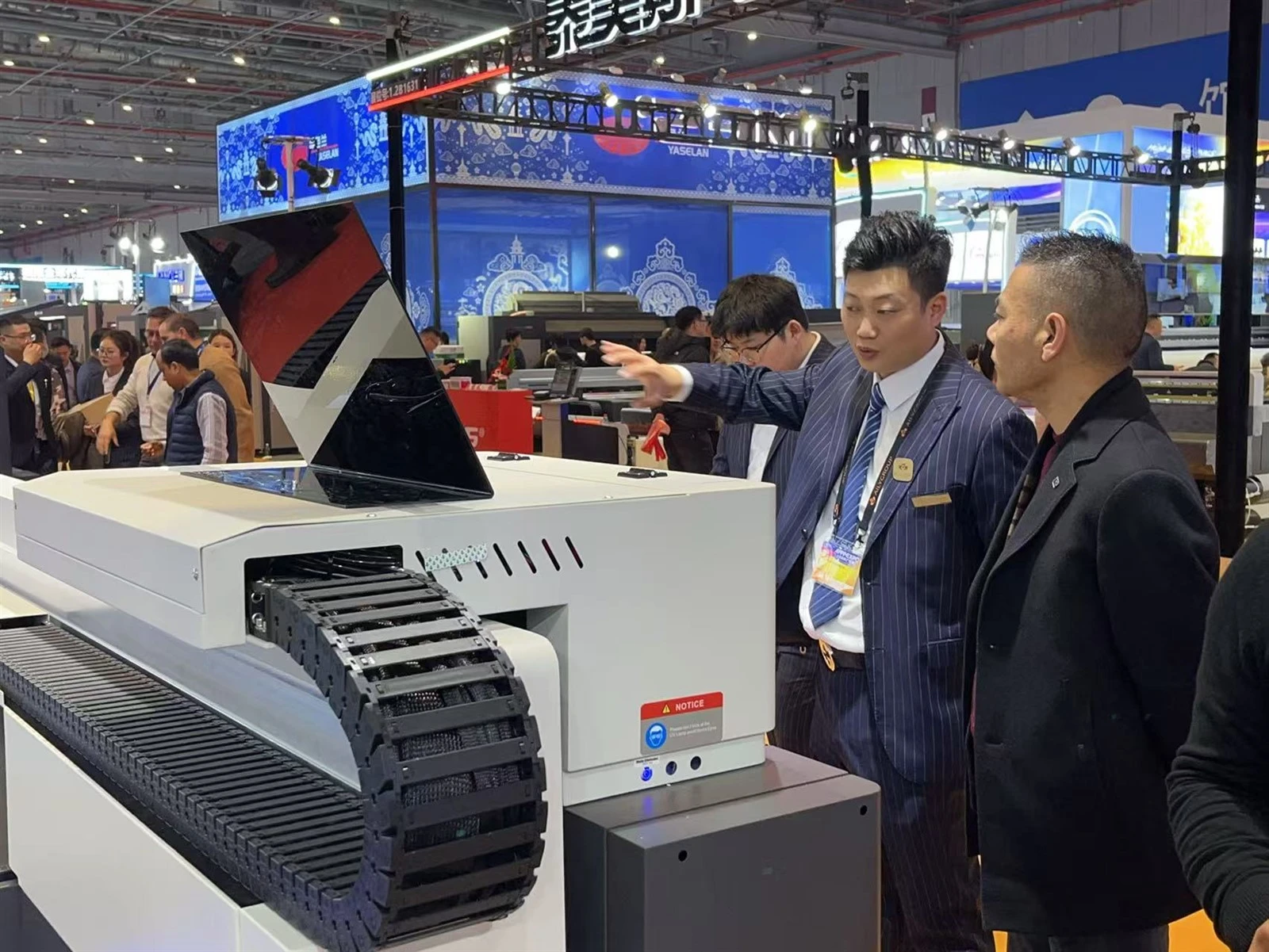 news-1706-1280